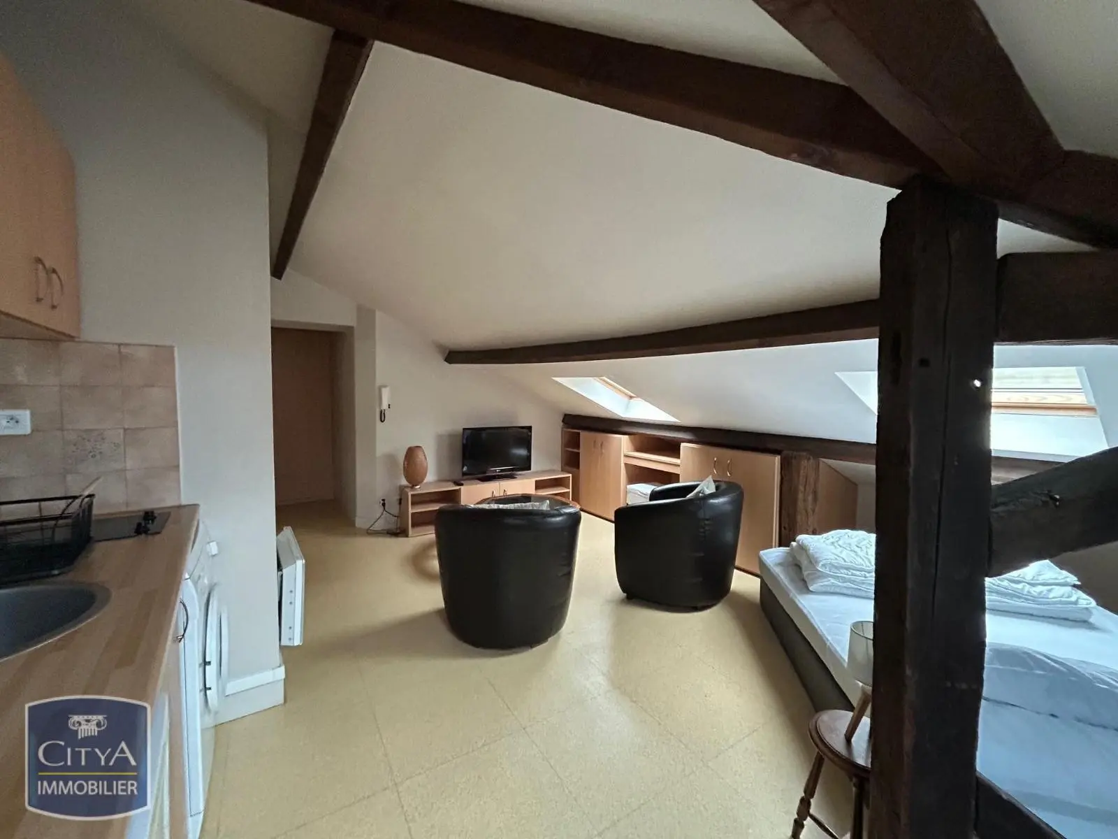 Photo 2 Appartement 1 pièce 12.01m²