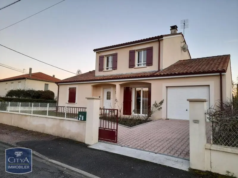 Photo 1 Maison 5 pièces 128.59m²