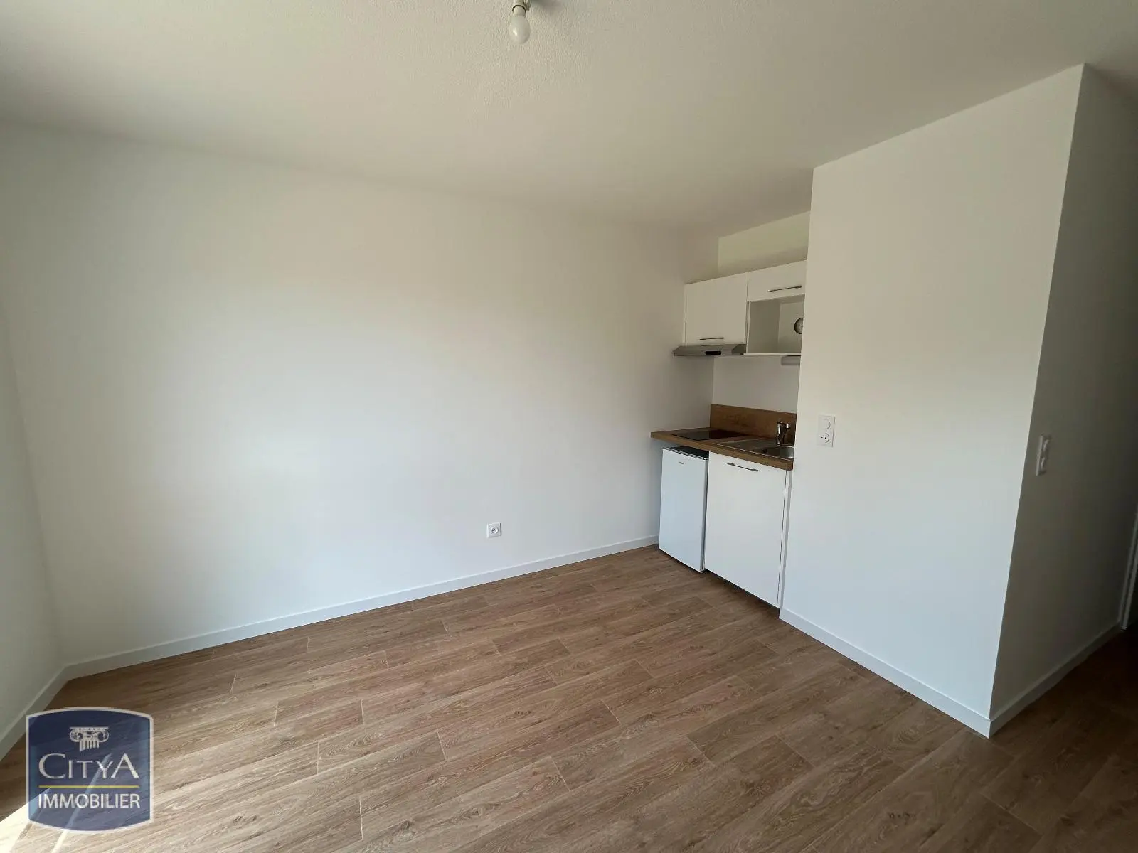 Photo 2 Appartement 1 pièce 22.2m²