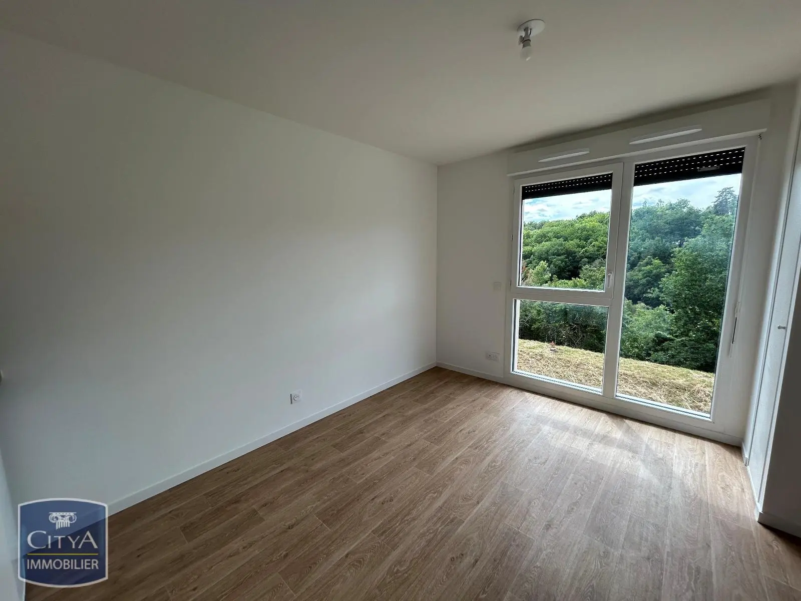 Photo 1 Appartement 1 pièce 22.2m²