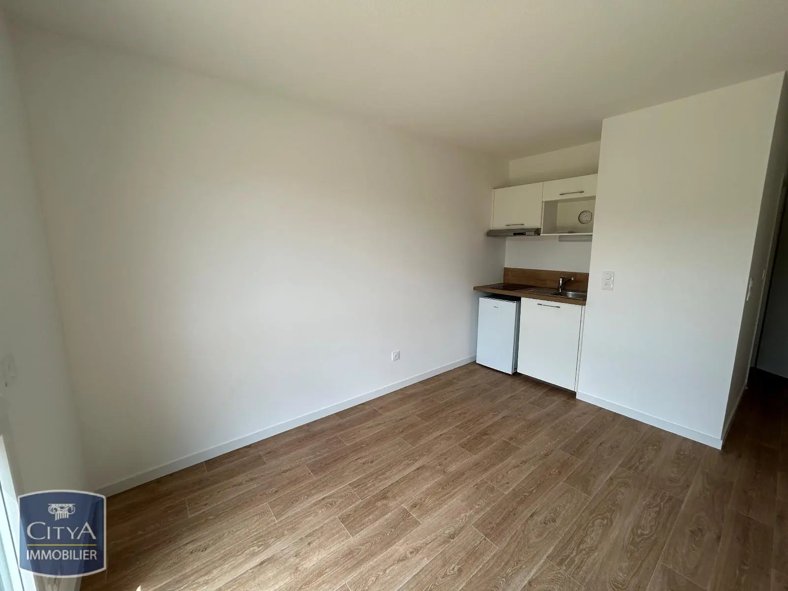 Photo 1 Appartement 1 pièce 22.2m²