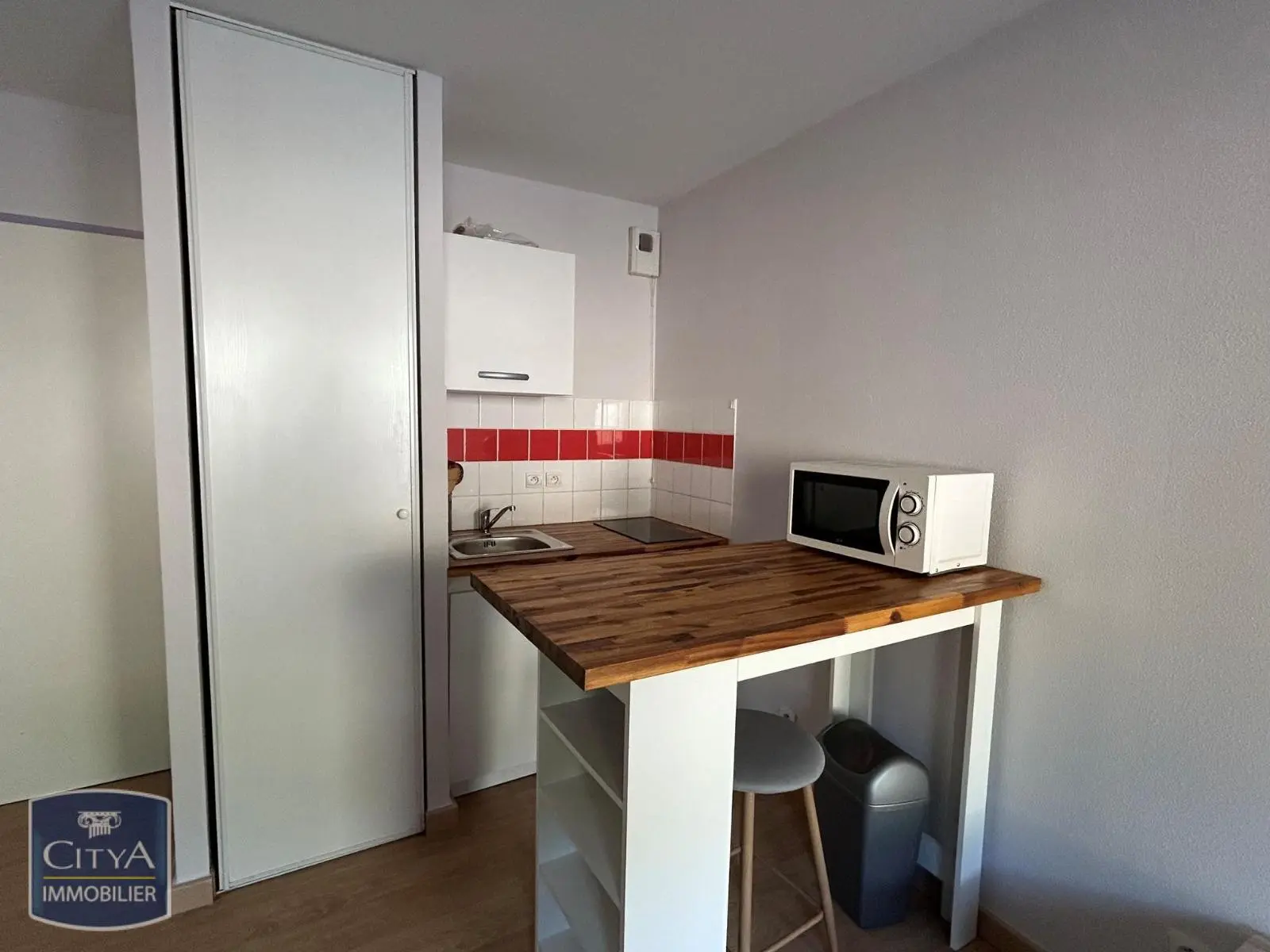 Photo 6 Appartement 1 pièce 24.31m²