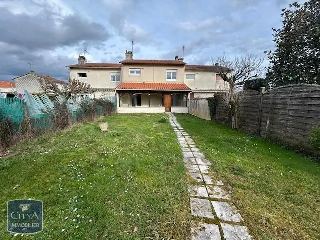 Photo 1 Maison 4 pièces 107.89m²