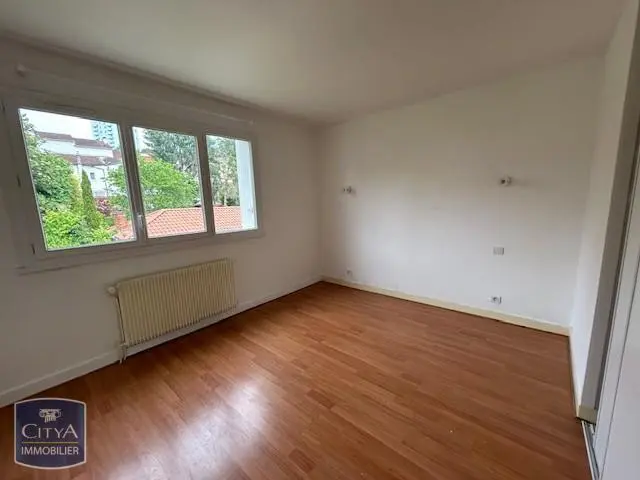 Photo 15 Appartement 4 pièces 105.46m²