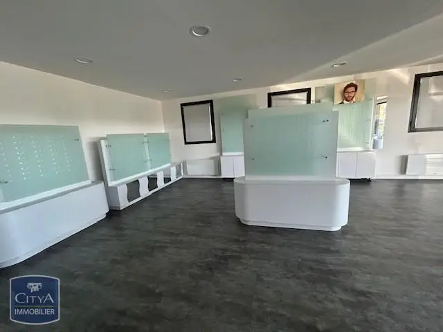 Photo 3 Local Commercial