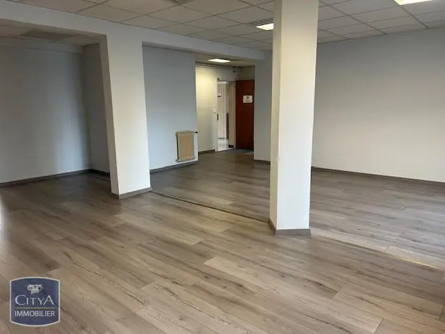 Photo 2 Local Professionnel