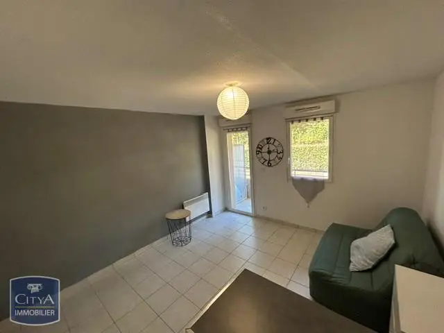 Photo 2 Appartement 1 pièce 27.79m²