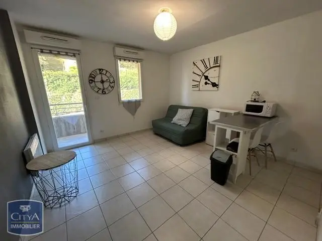 Photo 1 Appartement 1 pièce 27.79m²