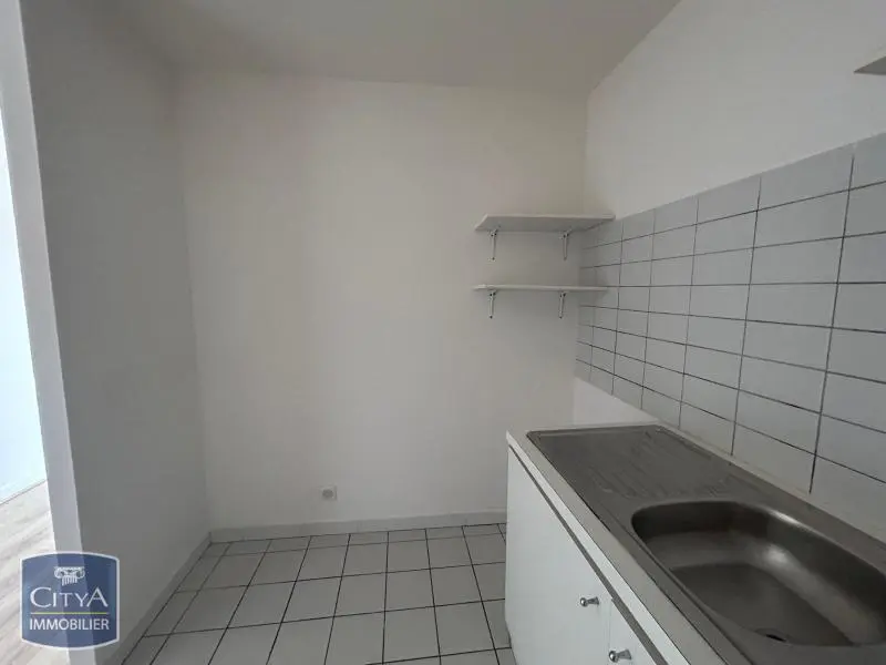 Photo 5 Appartement 1 pièce 28.3m²
