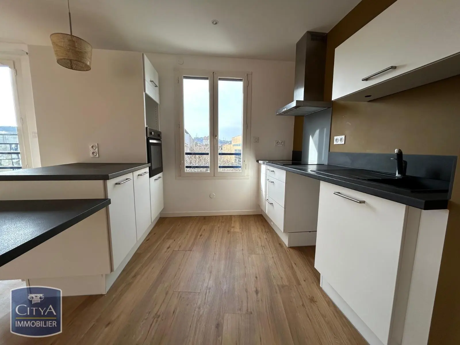 Photo 2 Appartement 3 pièces 79.49m²