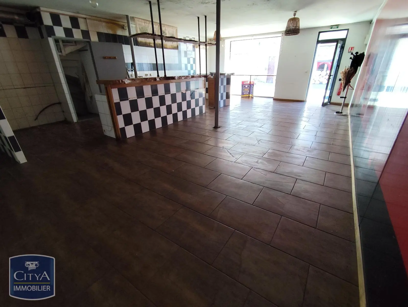 Photo 2 Local Commercial