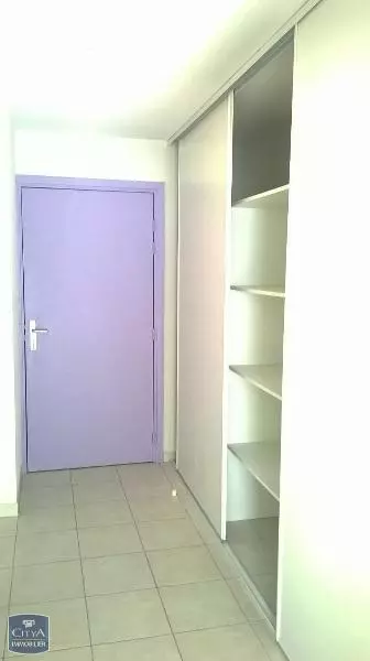 Illustration pour Appartement 1 pièce 24m² Photo Appartement 1 pièce 24m²