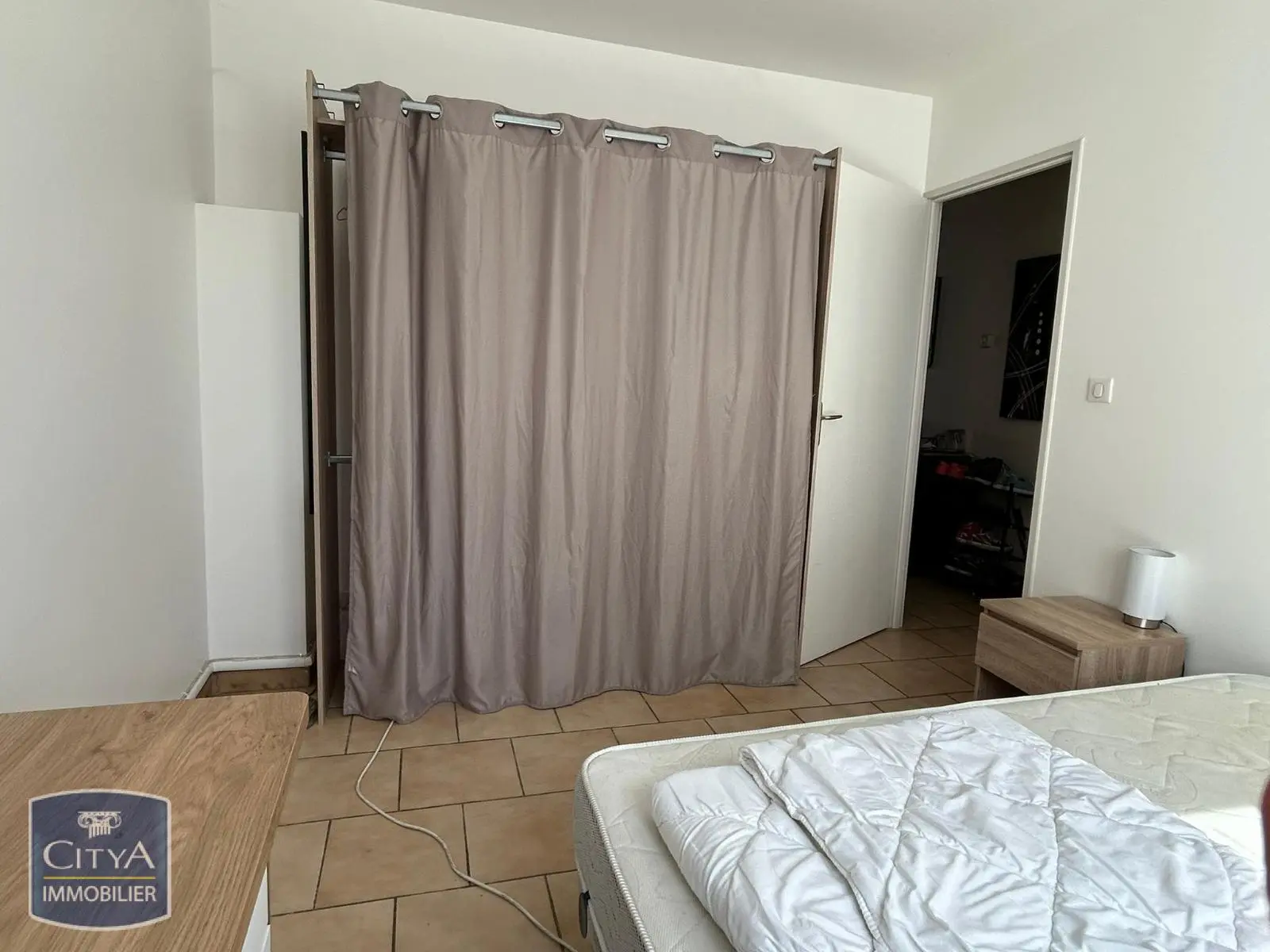 Photo 2 Appartement 1 pièce 10.05m²