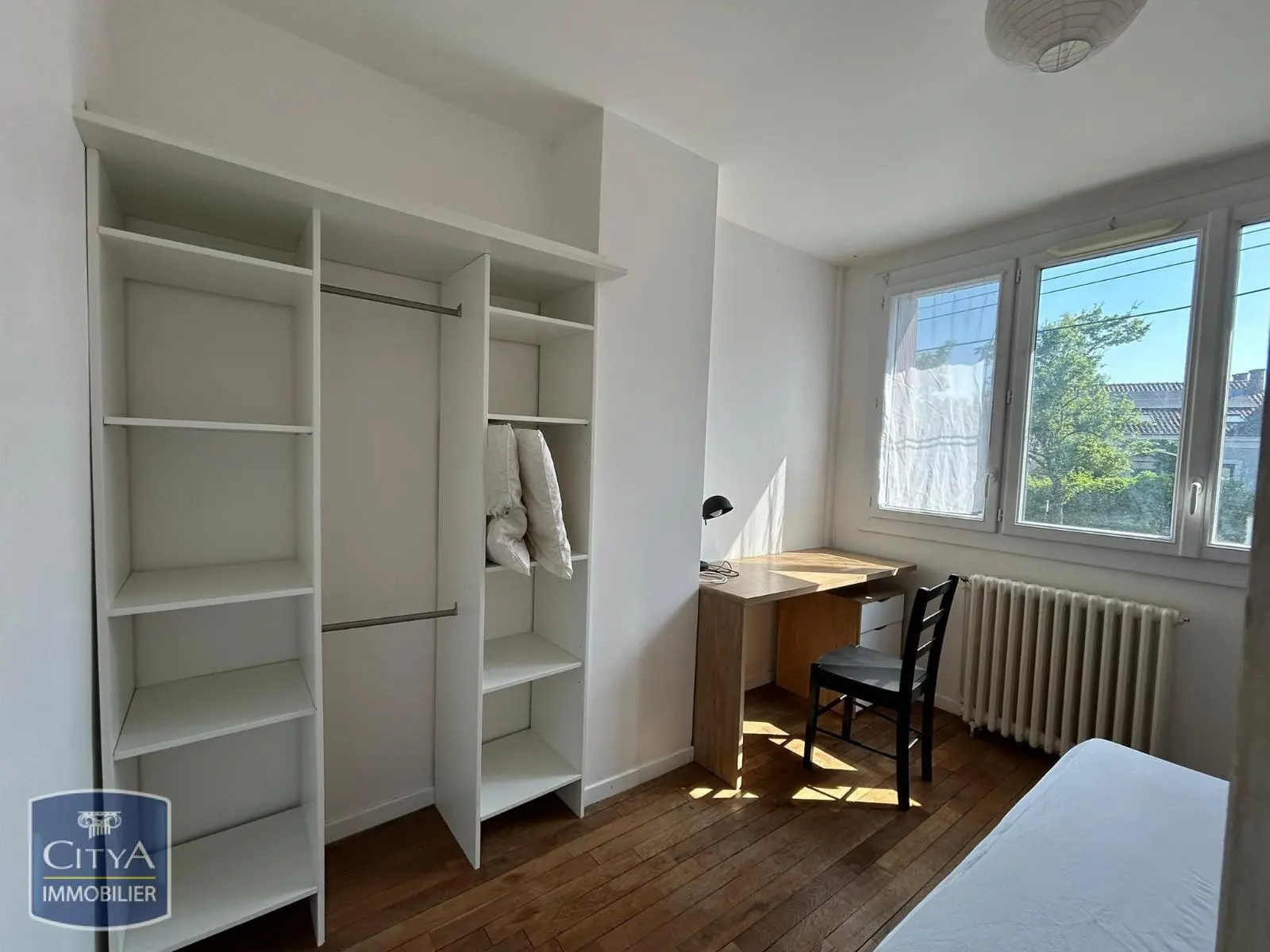 Photo 1 Appartement 1 pièce 10.58m²