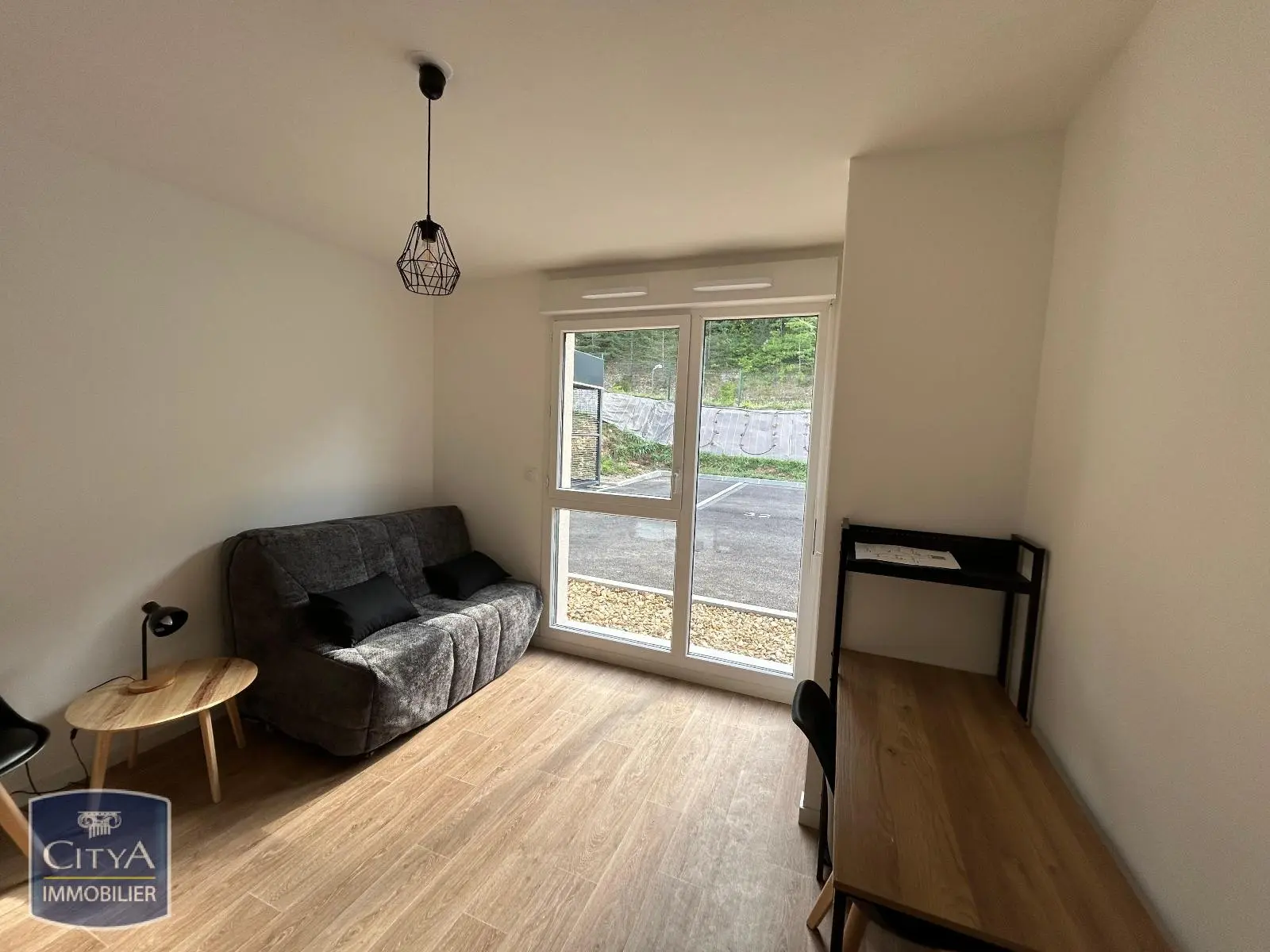 Photo 1 Appartement 1 pièce 22.2m²