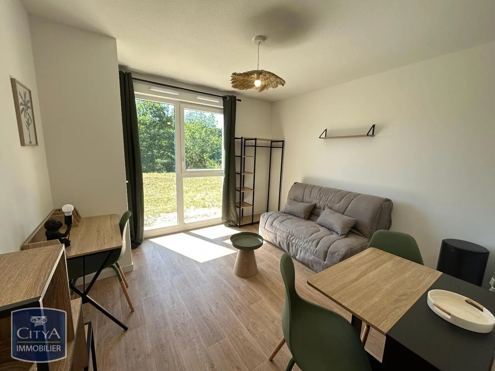 Photo 1 Appartement 1 pièce 22.2m²