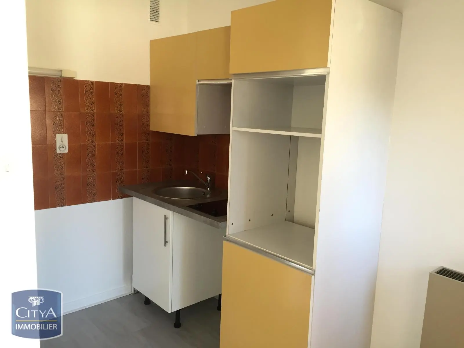 Photo 2 Appartement 1 pièce 33.52m²