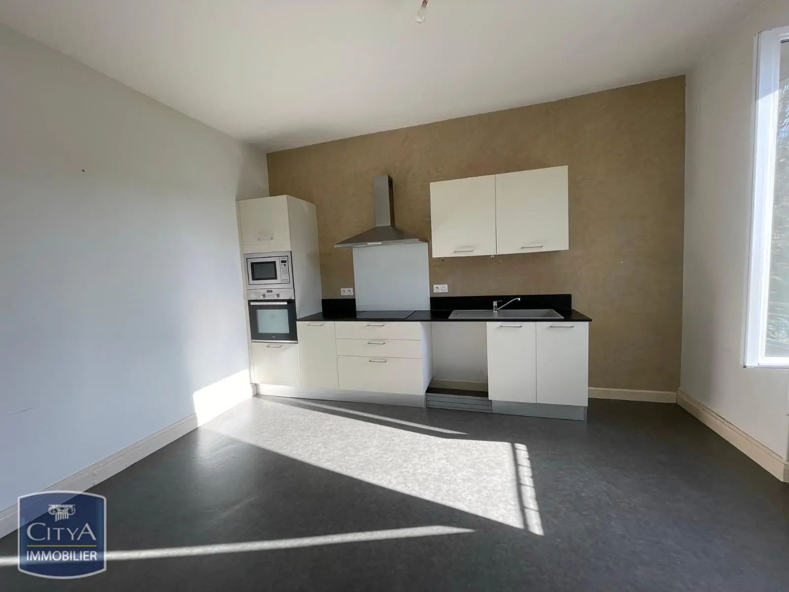 Photo 3 Maison 3 pièces 75.58m²