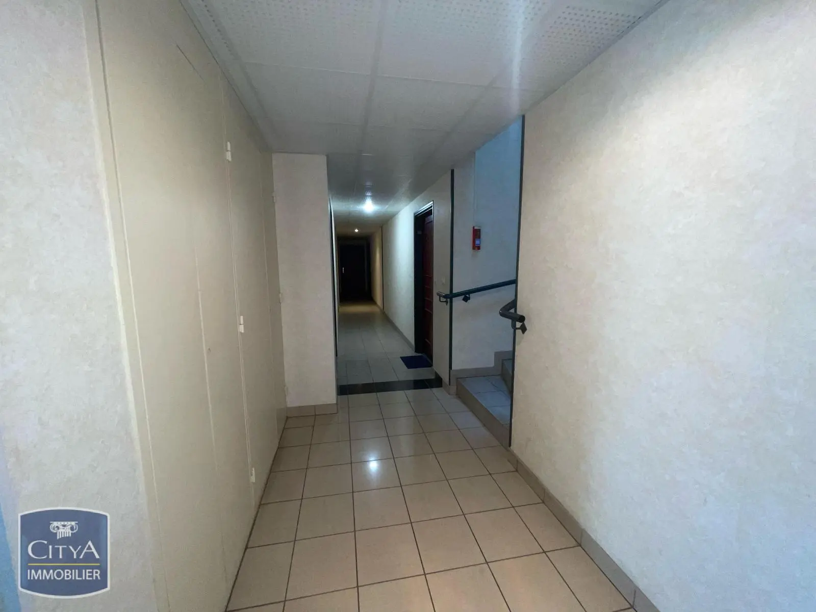 Photo 2 Appartement 1 pièce 32m²