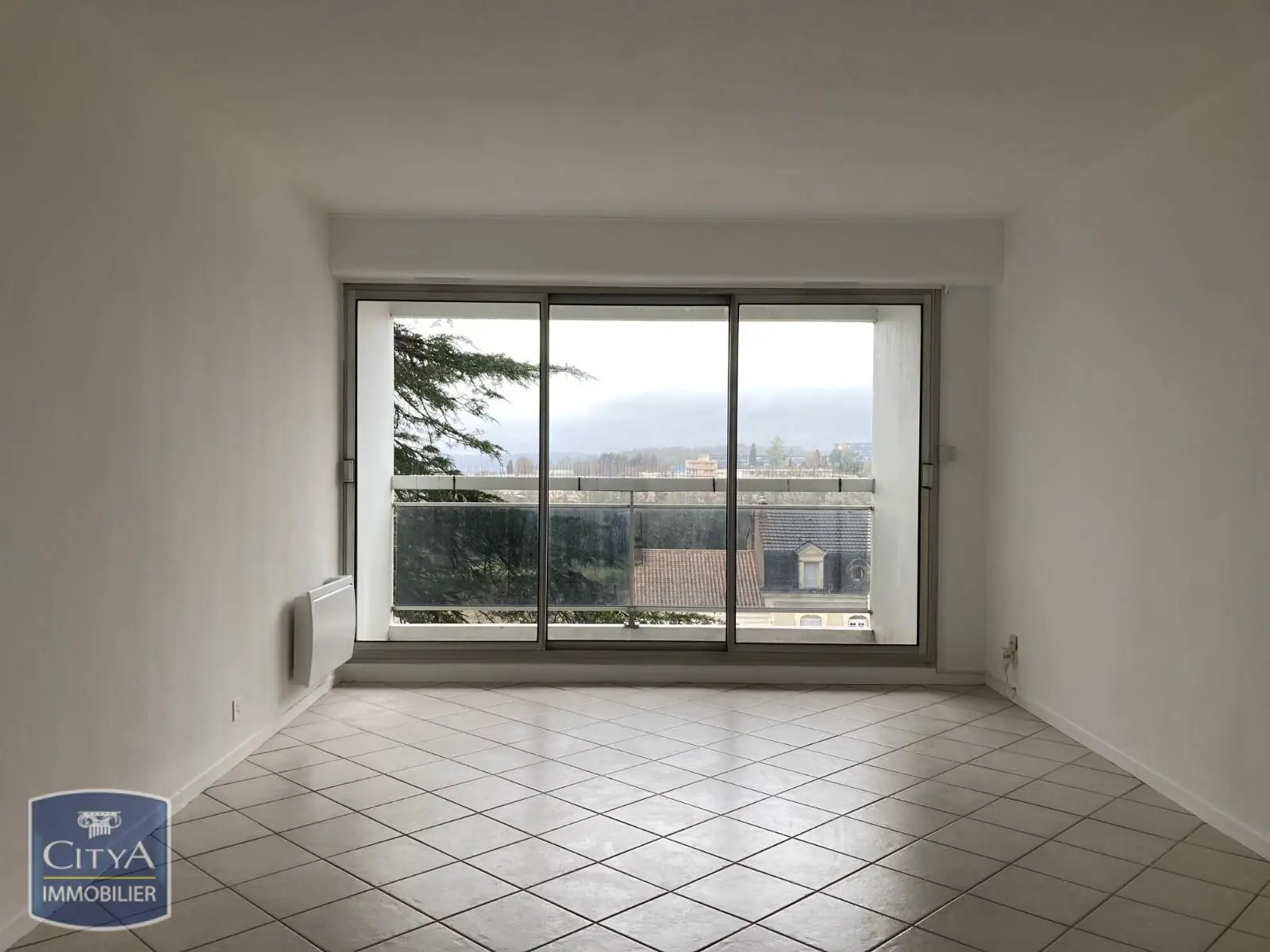 Photo 1 Appartement 1 pièce 34.38m²