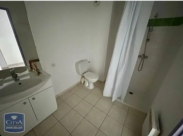Photo 3 Appartement 1 pièce 24.61m²