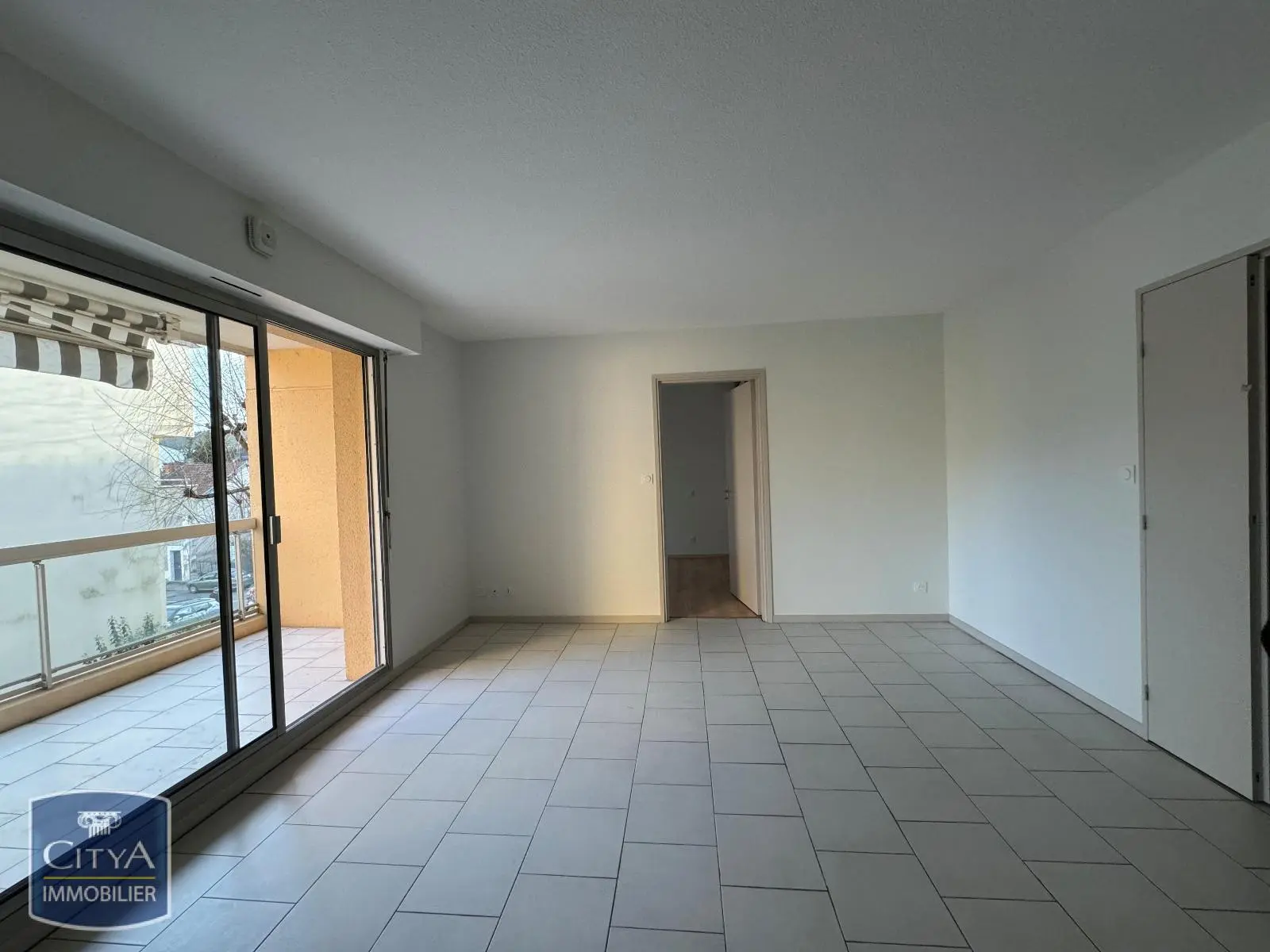 Photo 2 Appartement 2 pièces 46.81m²