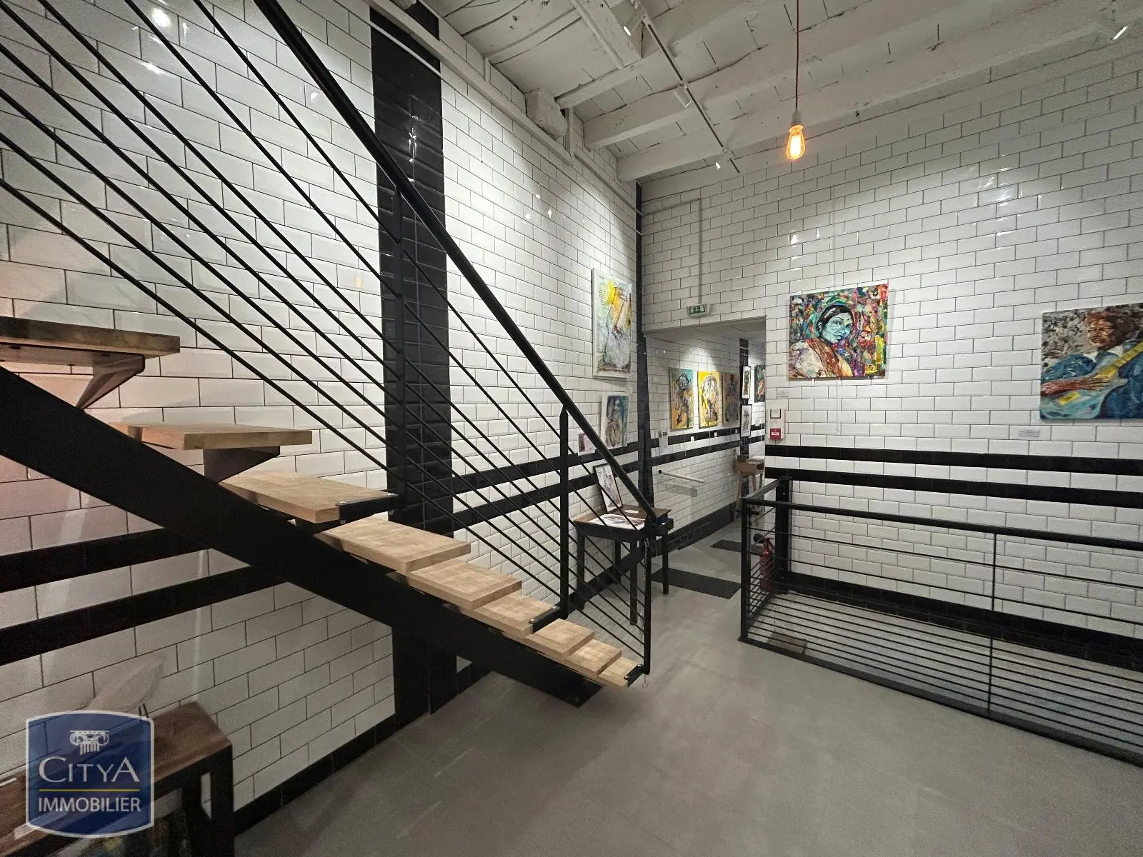 Photo 3 Local Commercial