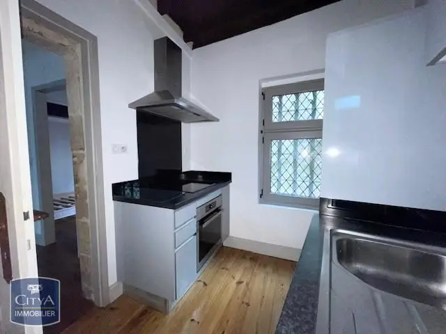 Photo 4 Appartement 2 pièces 75.73m²