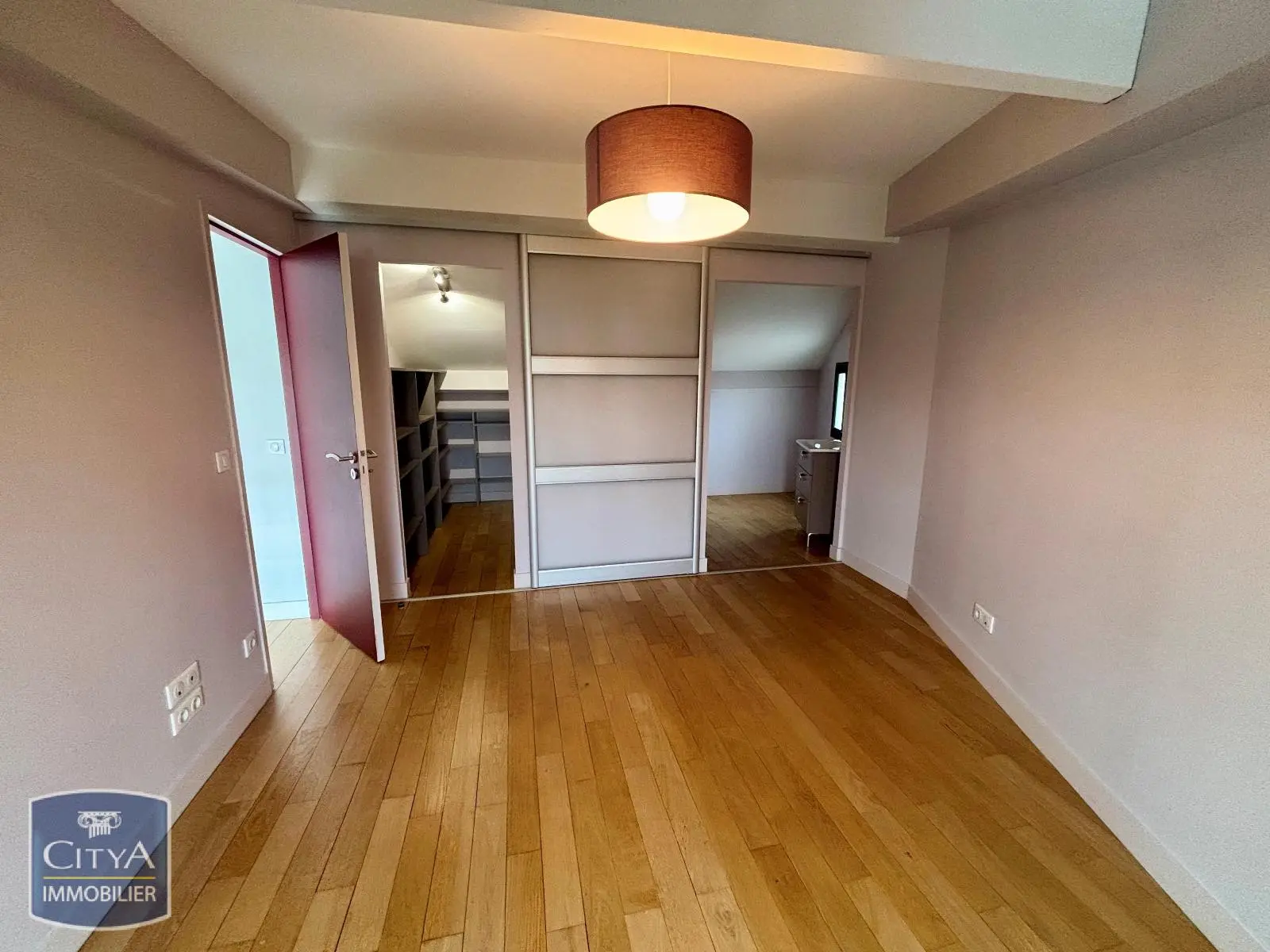 Photo 7 Appartement 4 pièces 160.6m²