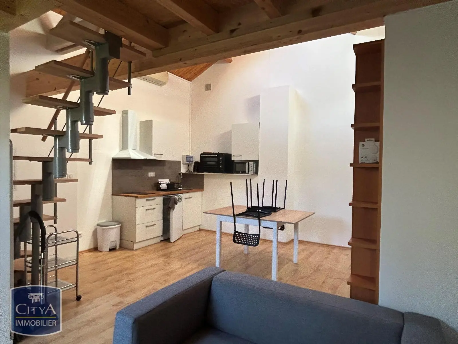 Photo 1 Appartement 1 pièce 28.75m²