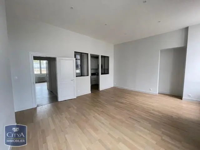 Photo 1 Appartement 3 pièces 73.99m²