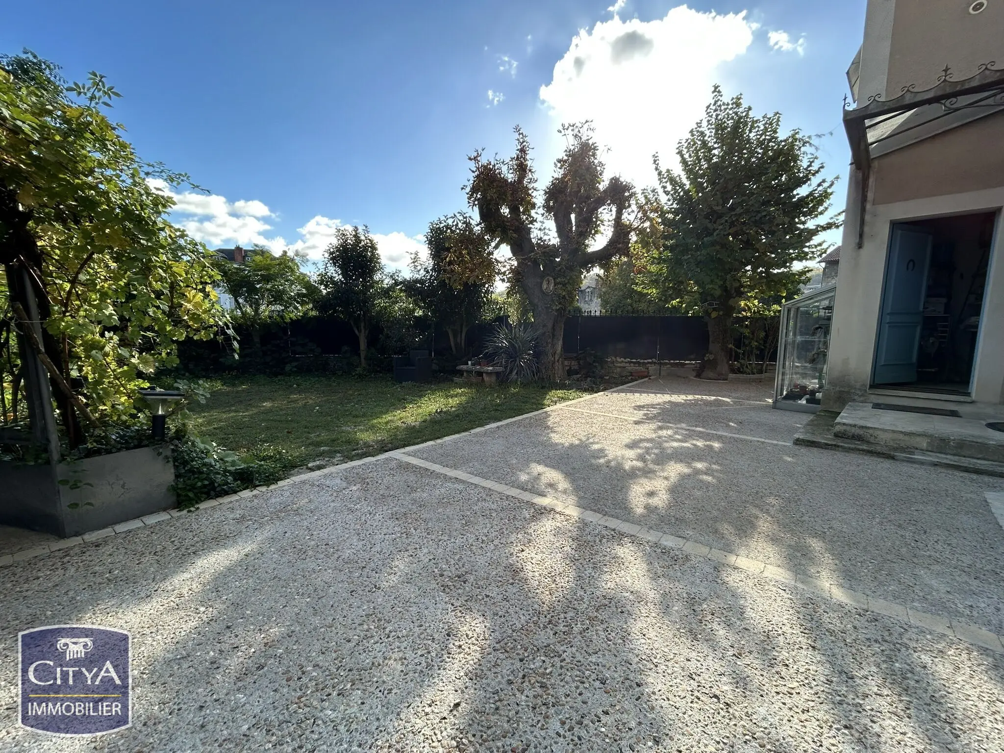 Photo 14 Maison 12 pièces 266m²
