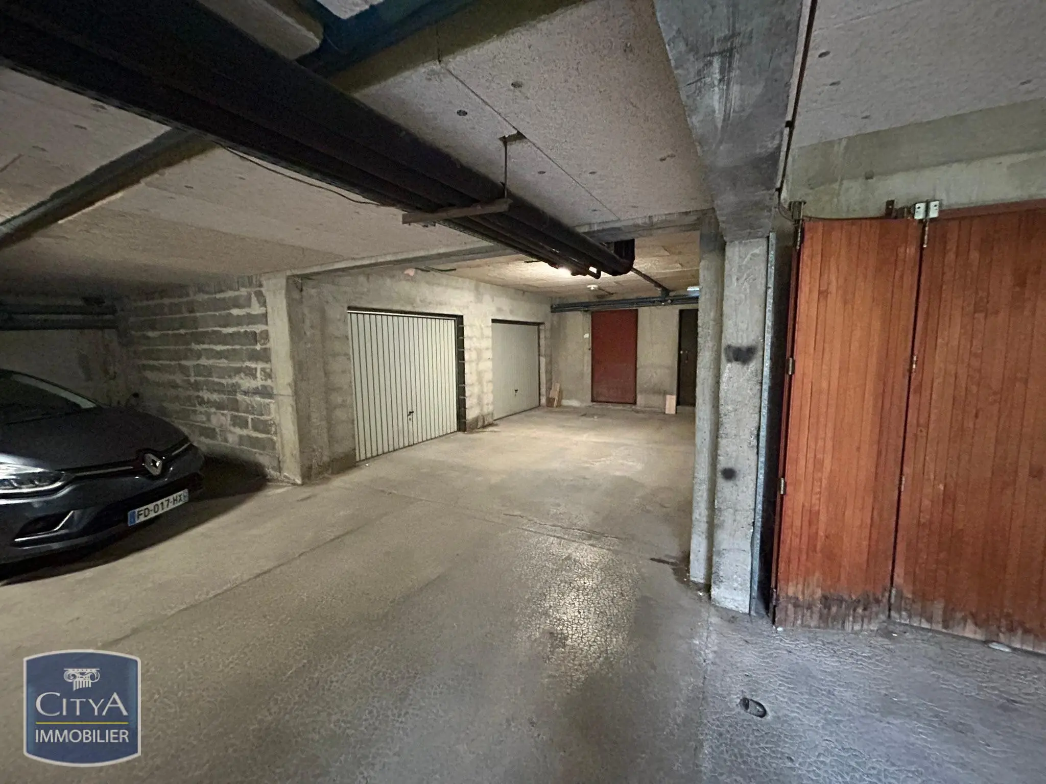 Photo 4 Parking 12m²