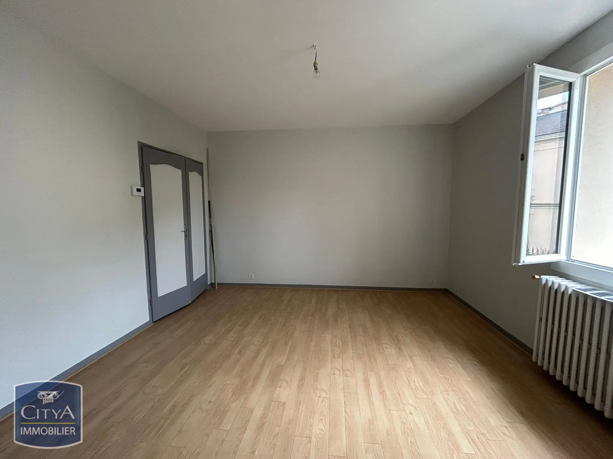 Photo 2 Appartement 2 pièces 45m²