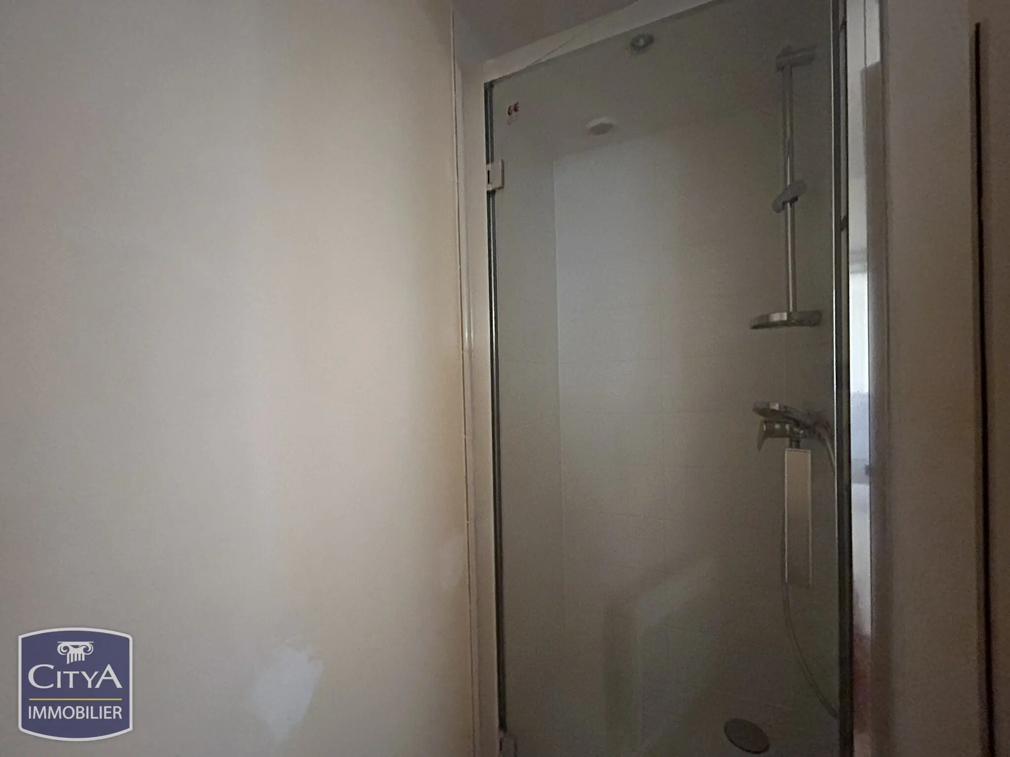 Photo 9 Immeuble 111m²
