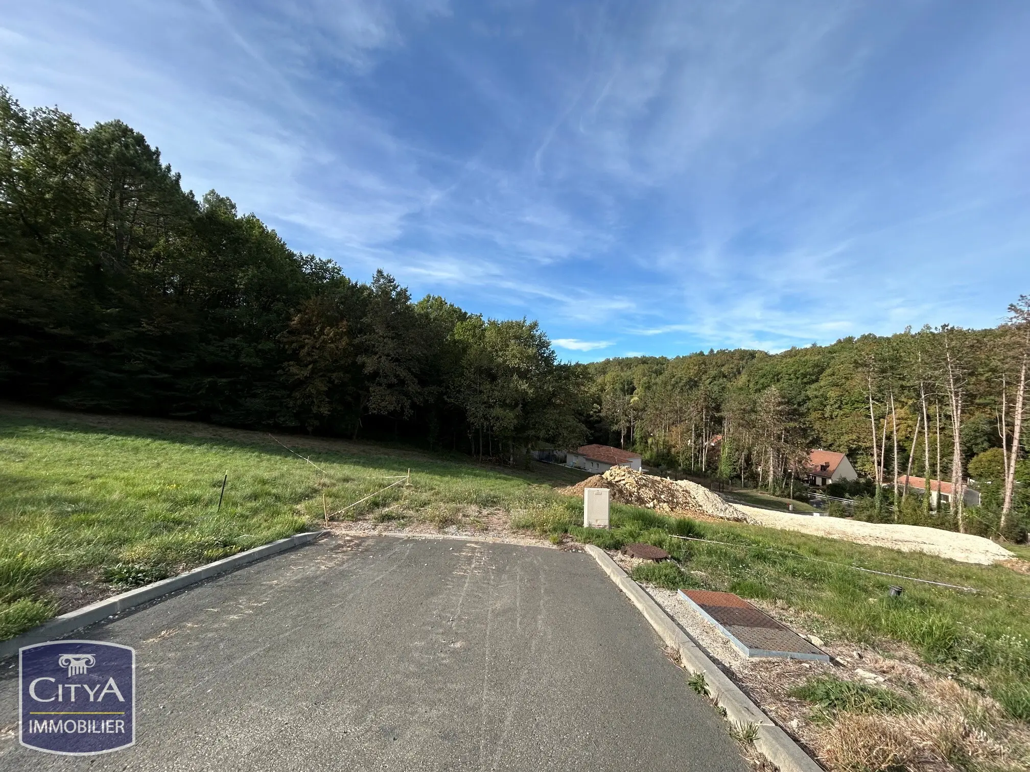 Photo 1 Terrain