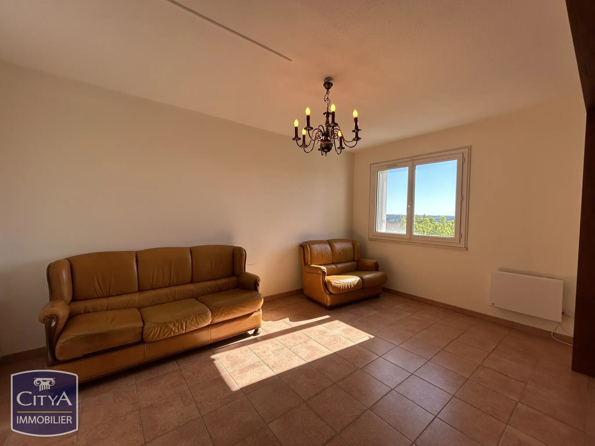 Photo 2 Appartement 5 pièces 105.62m²