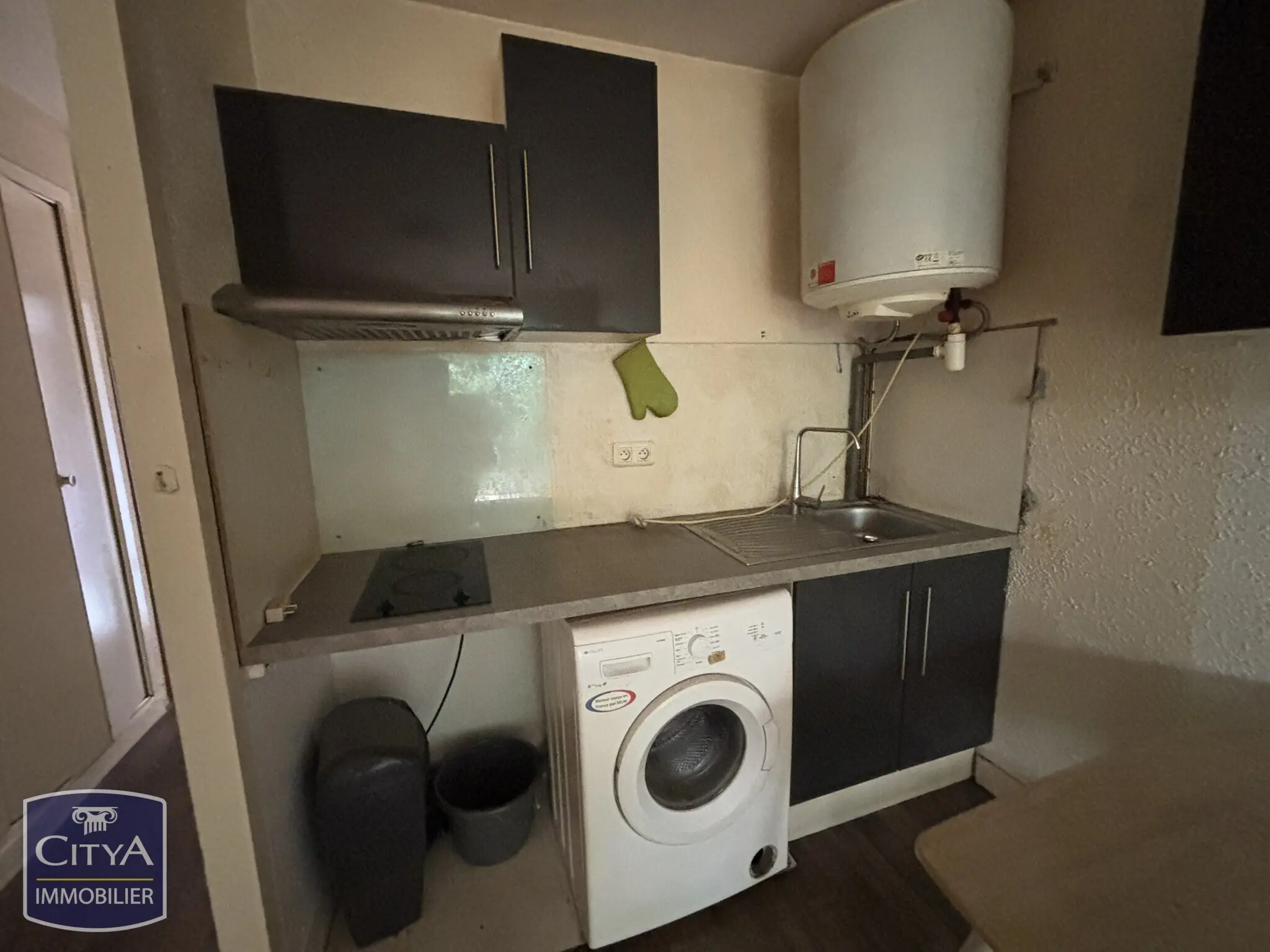 Photo 2 Appartement 1 pièce 26.49m²
