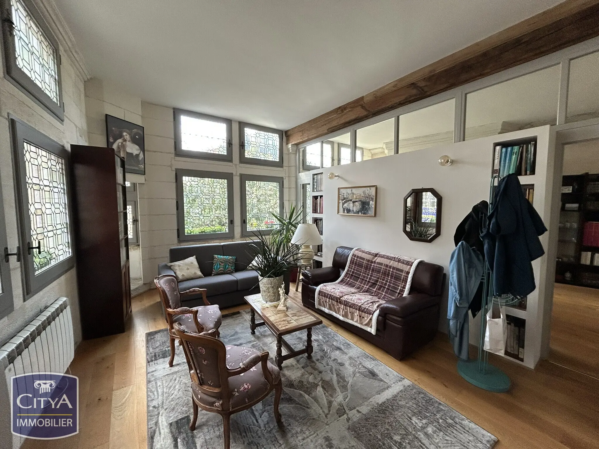 Photo 2 Immeuble 300m²