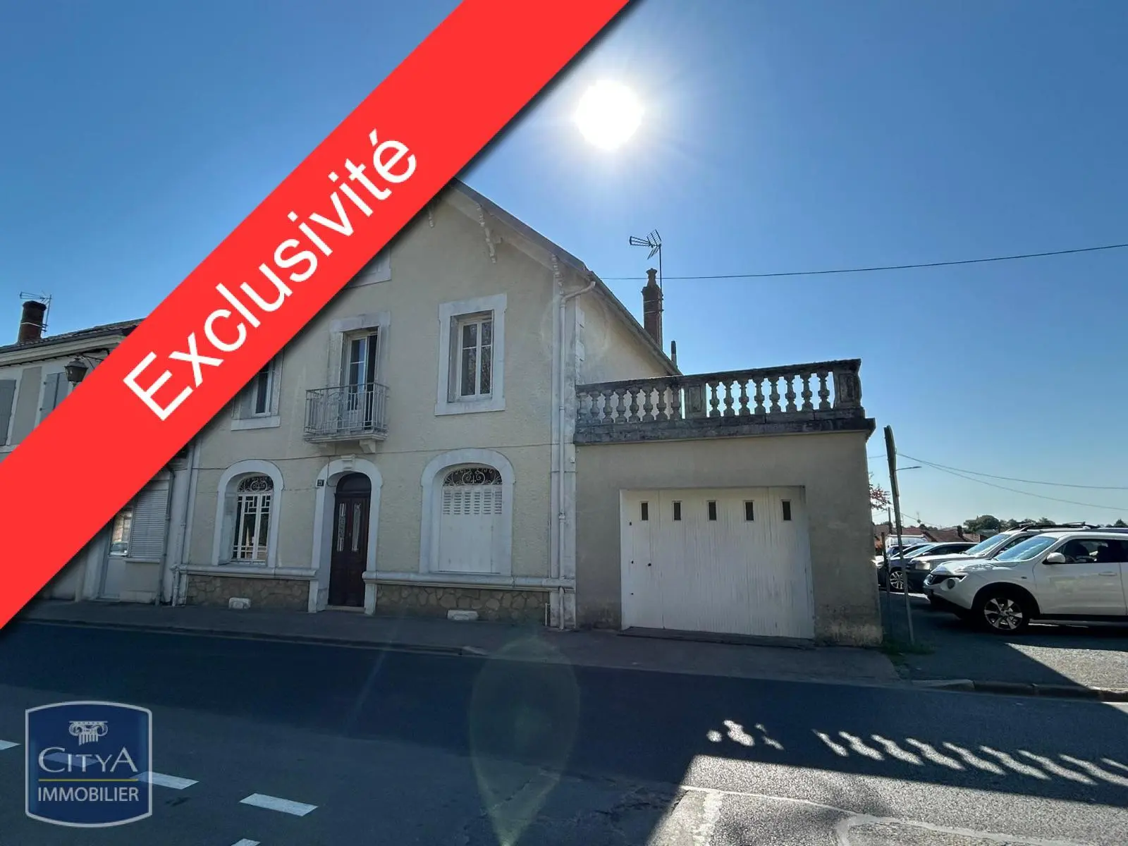 Photo 1 Maison 8 pièces 150m²