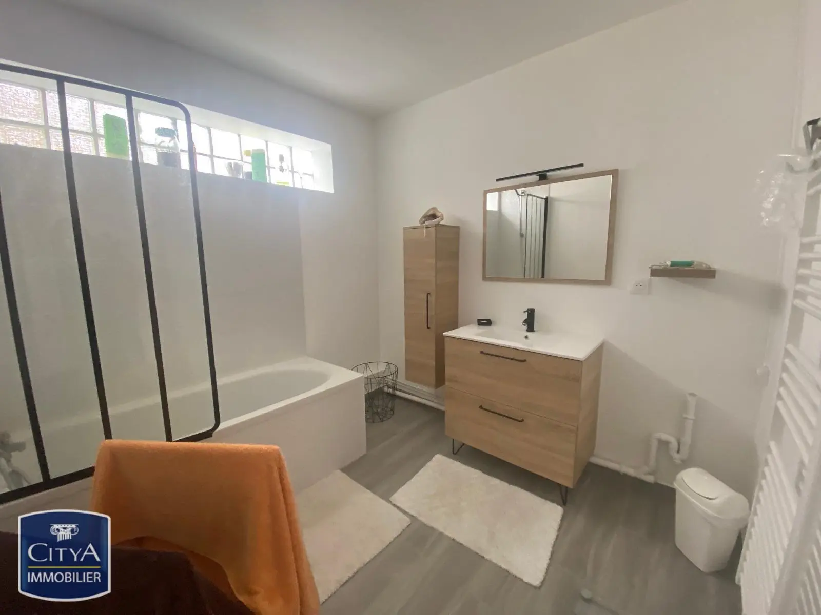 Photo 3 Appartement 3 pièces 77m²