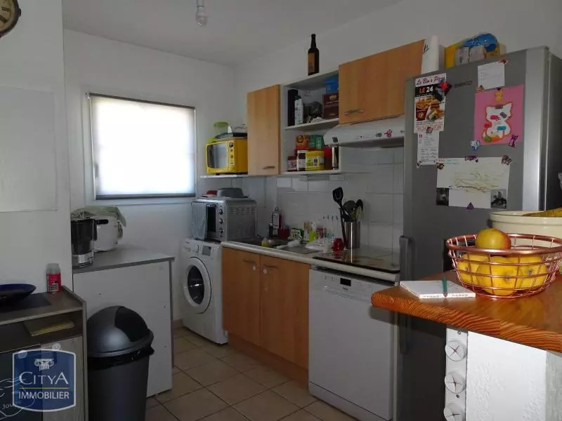 Illustration pour Appartement 3 pièces 65m² Photo Appartement 3 pièces 65m²