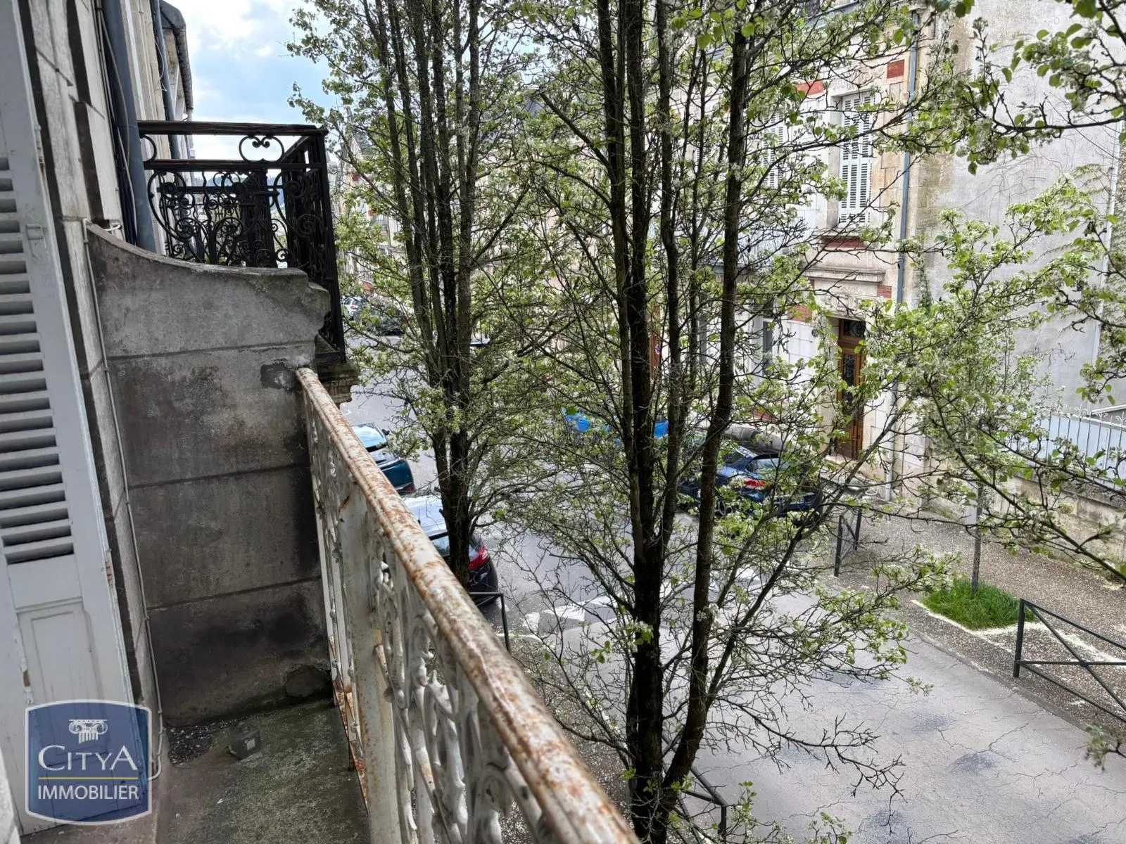 Photo 3 Immeuble 200m²