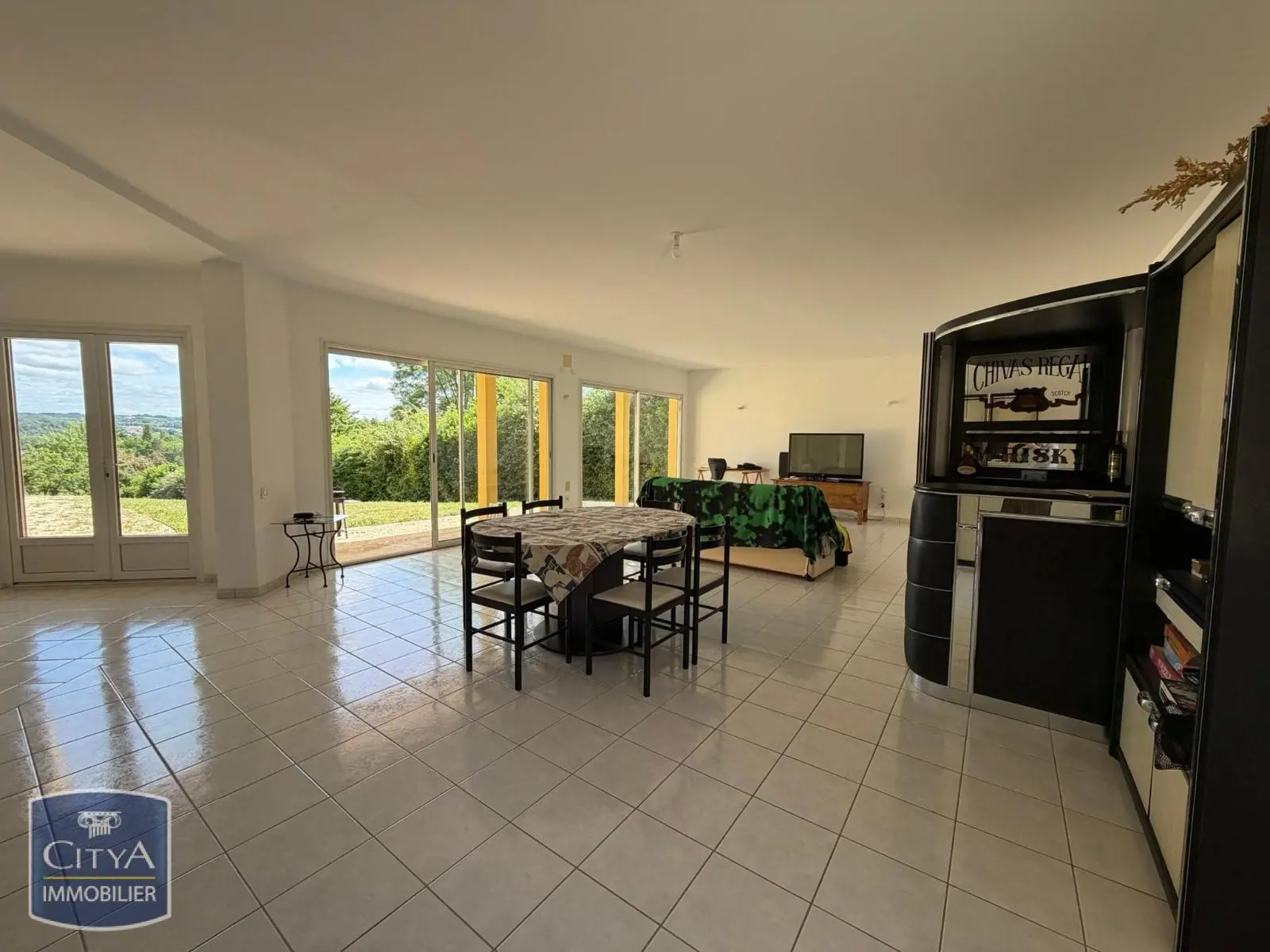 Photo 4 Maison 5 pièces 150m²