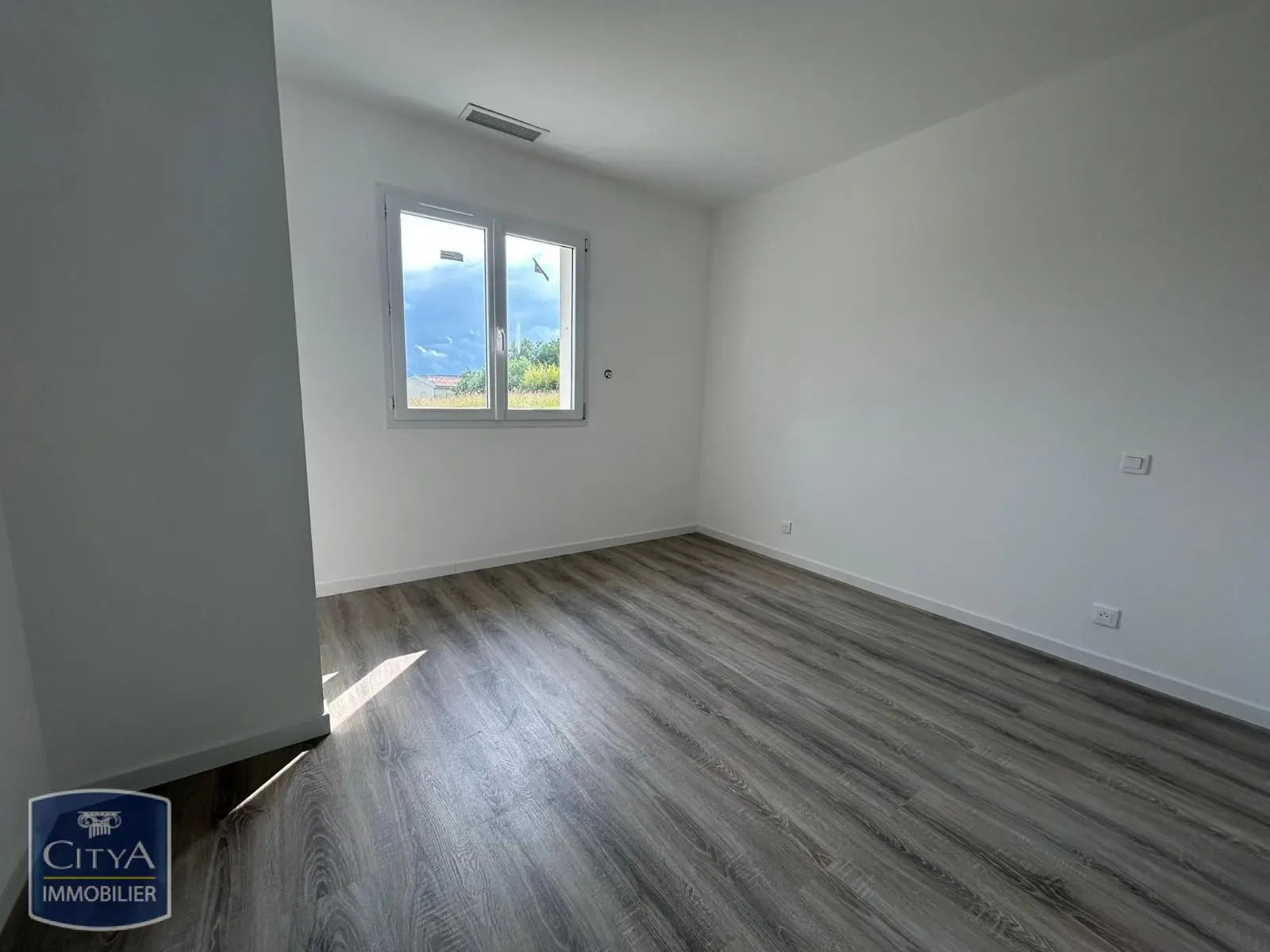 Photo 5 Maison 4 pièces 105m²