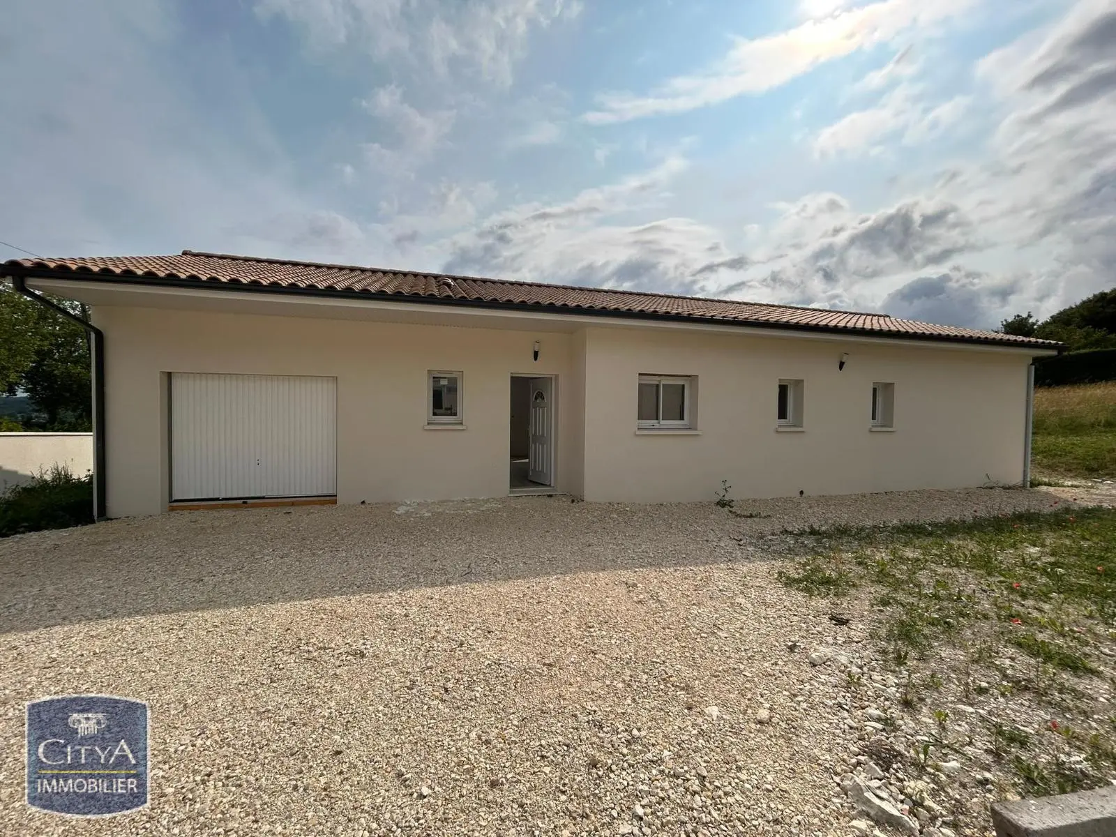 Photo 1 Maison 4 pièces 105m²