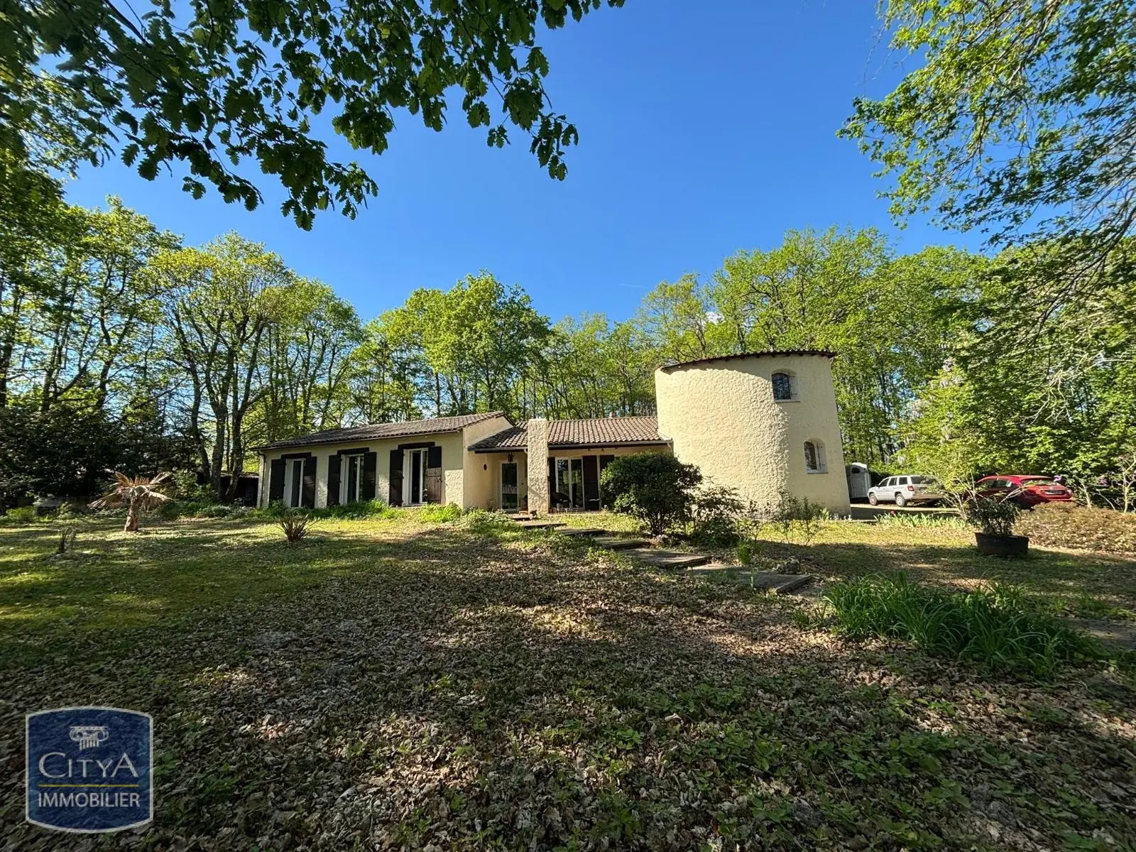 Photo 1 Maison 3 pièces 135m²