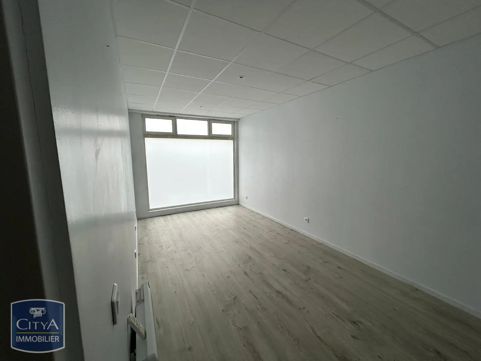 Photo 5 Local Commercial 75m²