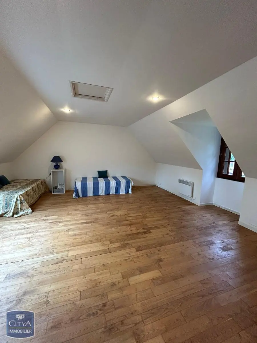 Photo 10 Maison 5 pièces 171m²