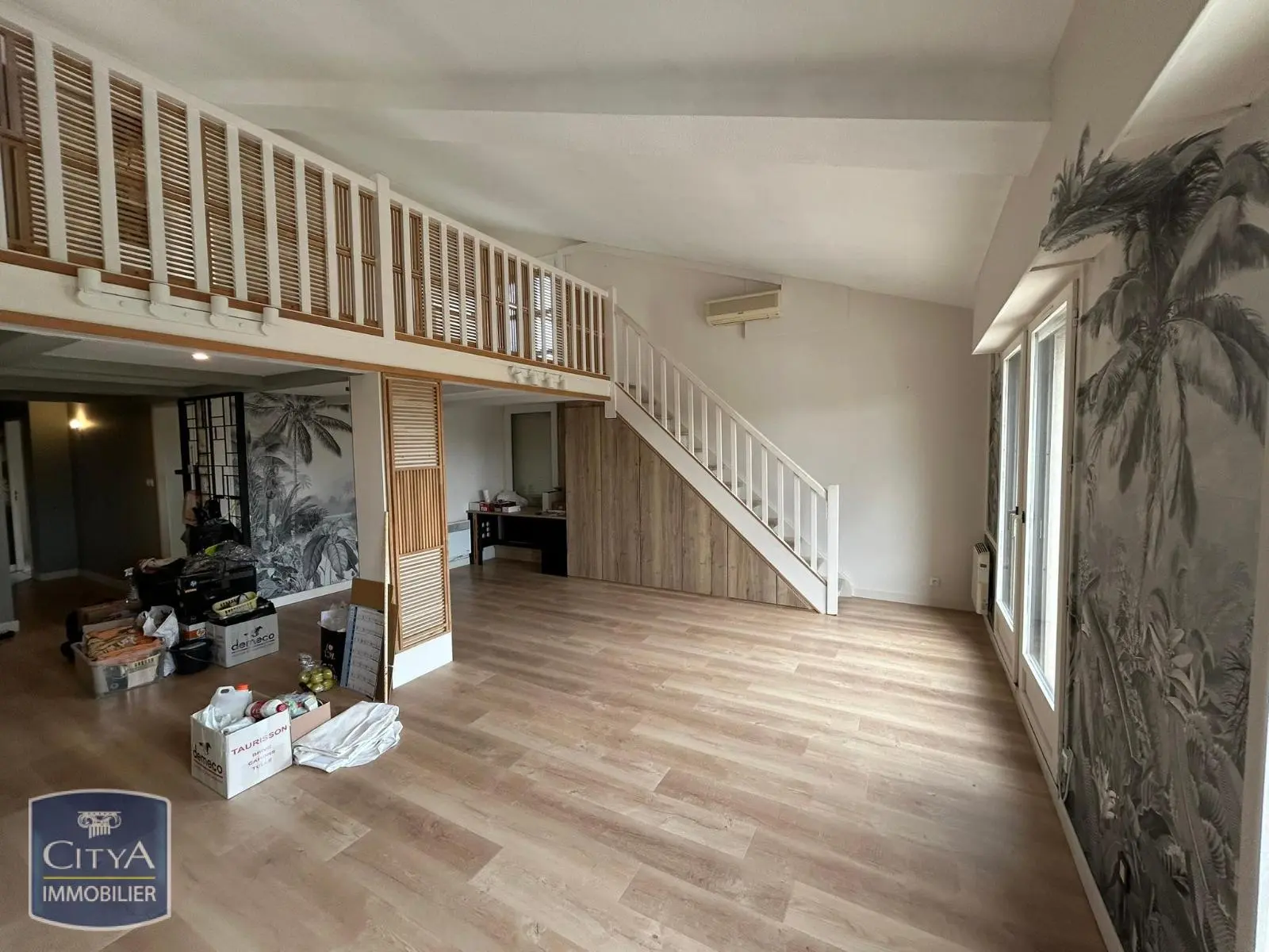 Photo 1 Appartement 4 pièces 102.57m²